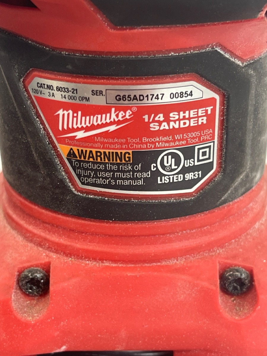MILWAUKEE 603321 CORDED 1/4" SHEET SANDER Very Good Buya