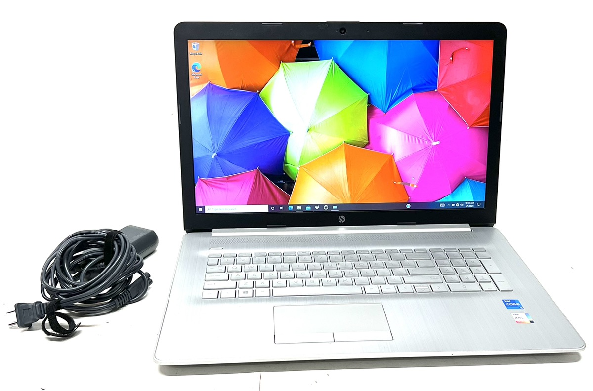 Hewlett Packard HP 17.3" i5 11th Gen/8GB Ram/1TB 17BY4065ST! Good Buya