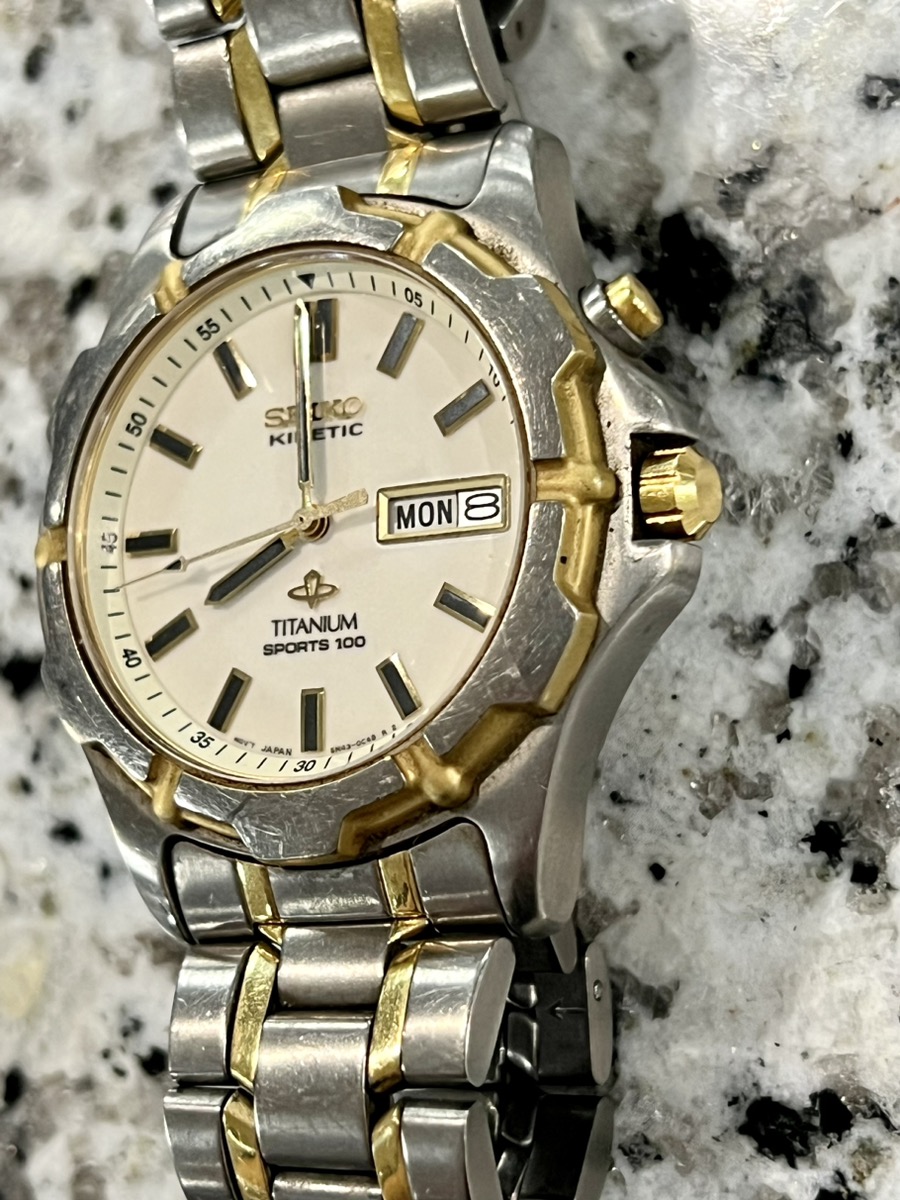 Seiko Kinetic Titanium Crystal 5M43-0B69 2-Tone Bracelet Watch Good | Buya