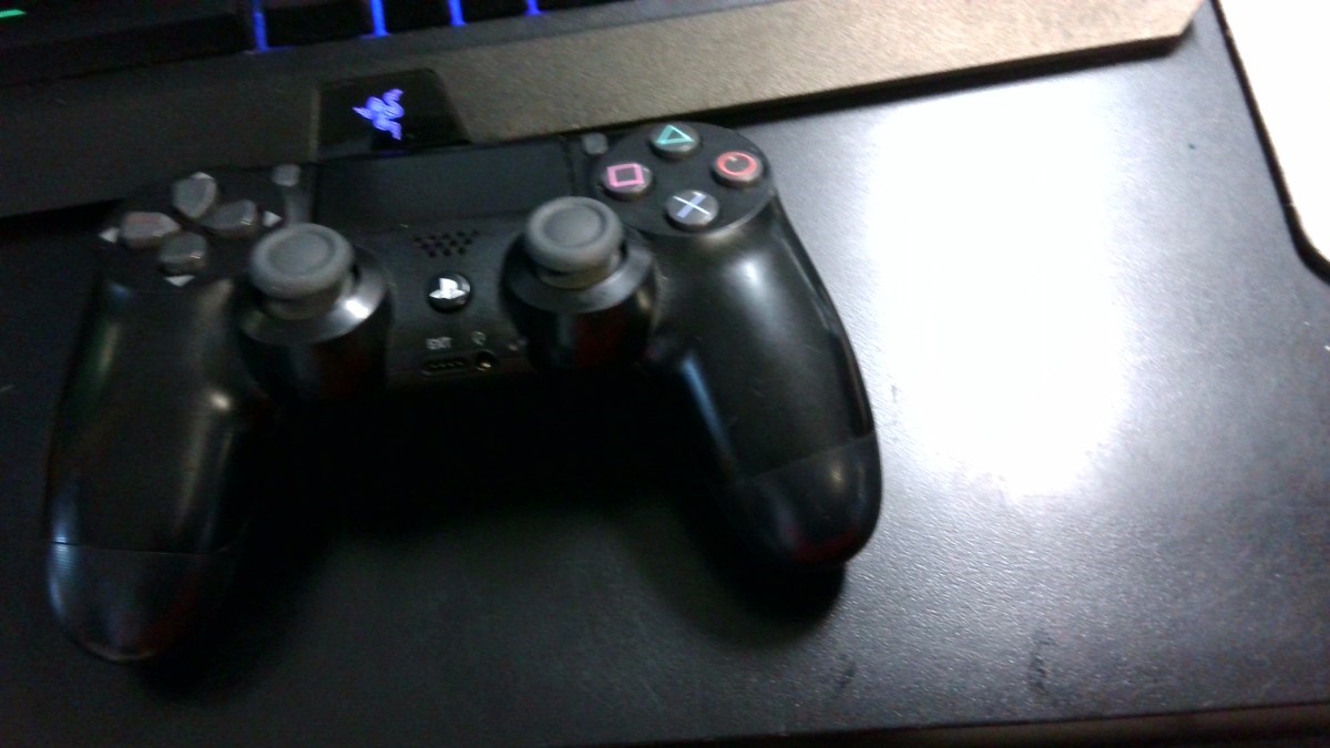 Sony Video Game PS4 - Controller