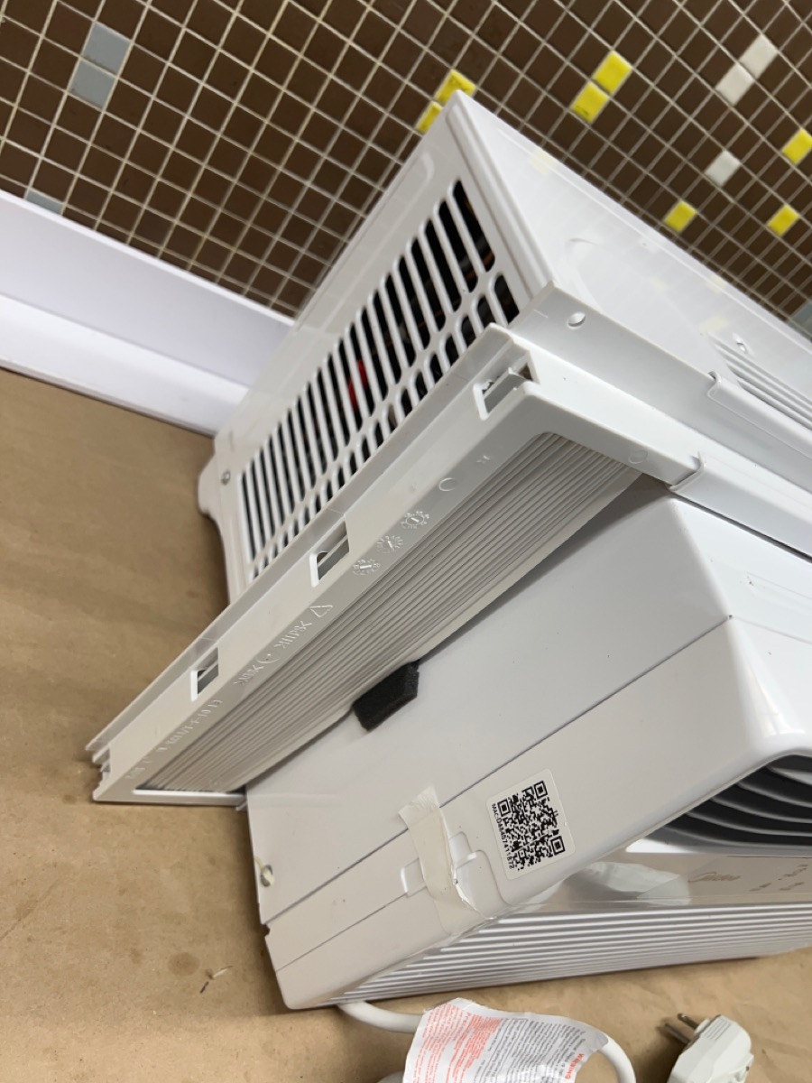 MIDEA MAW08S1WWT 8000 BTU AIR CONDITIONER Very Good River City