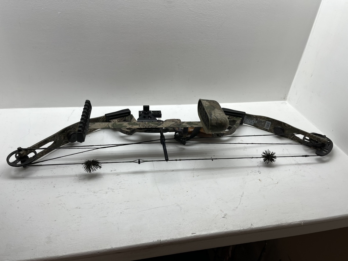 PSE Baby G Force RH Right Hand Mossy Oak Compound Hunting Bow Single ...