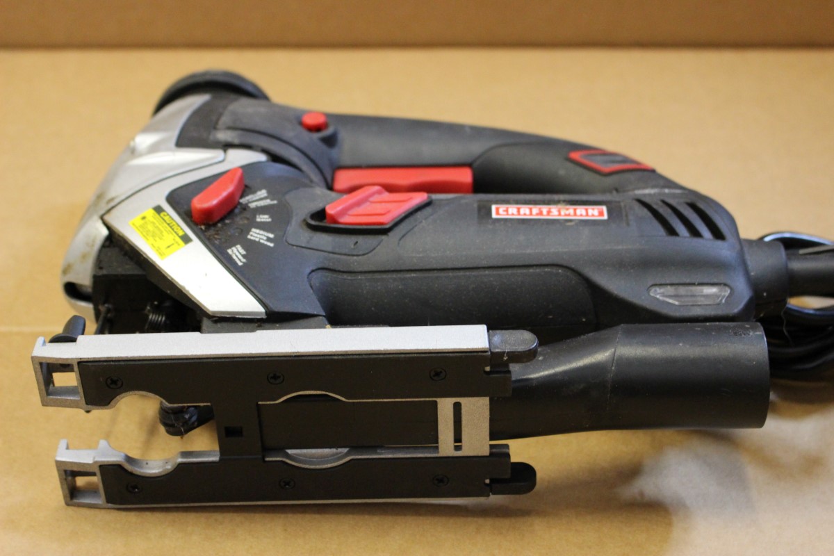 CRAFTSMAN 320 28223 CORDED LED LASER JIG SAW Good Buya