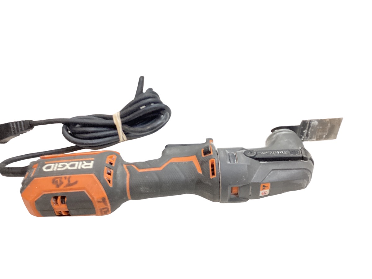 RIDGID TOOLS R2851SERIES B 4AMP WITH R8223406 MULTITOOL Good Mr