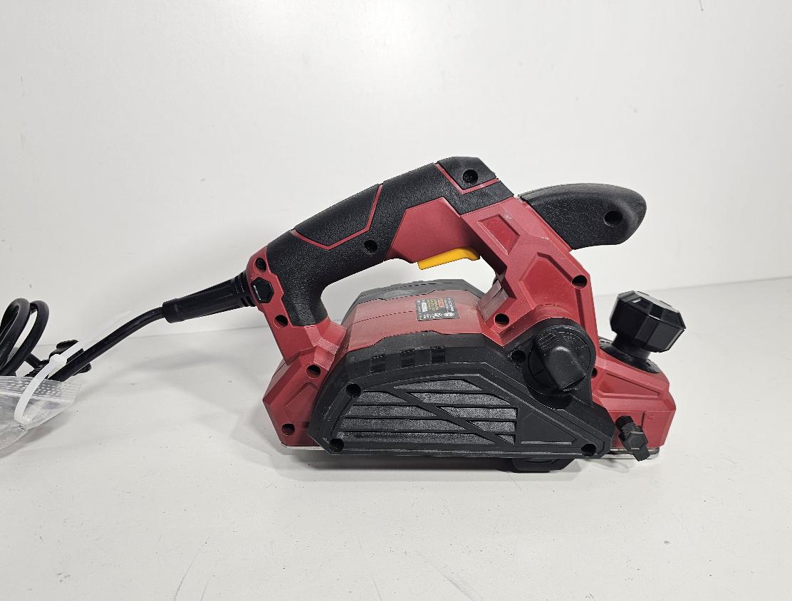 CHICAGO ELECTRIC PLANER W/ GUIDE, MOUNTING HARDWARE & DUST BAG Good Buya
