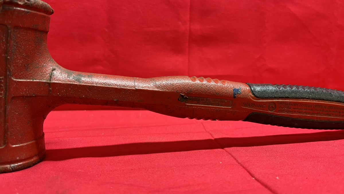 Snap On Tools HBFE32 RED Soft Grip Handled 32 Ounce Dead Blow Hammer