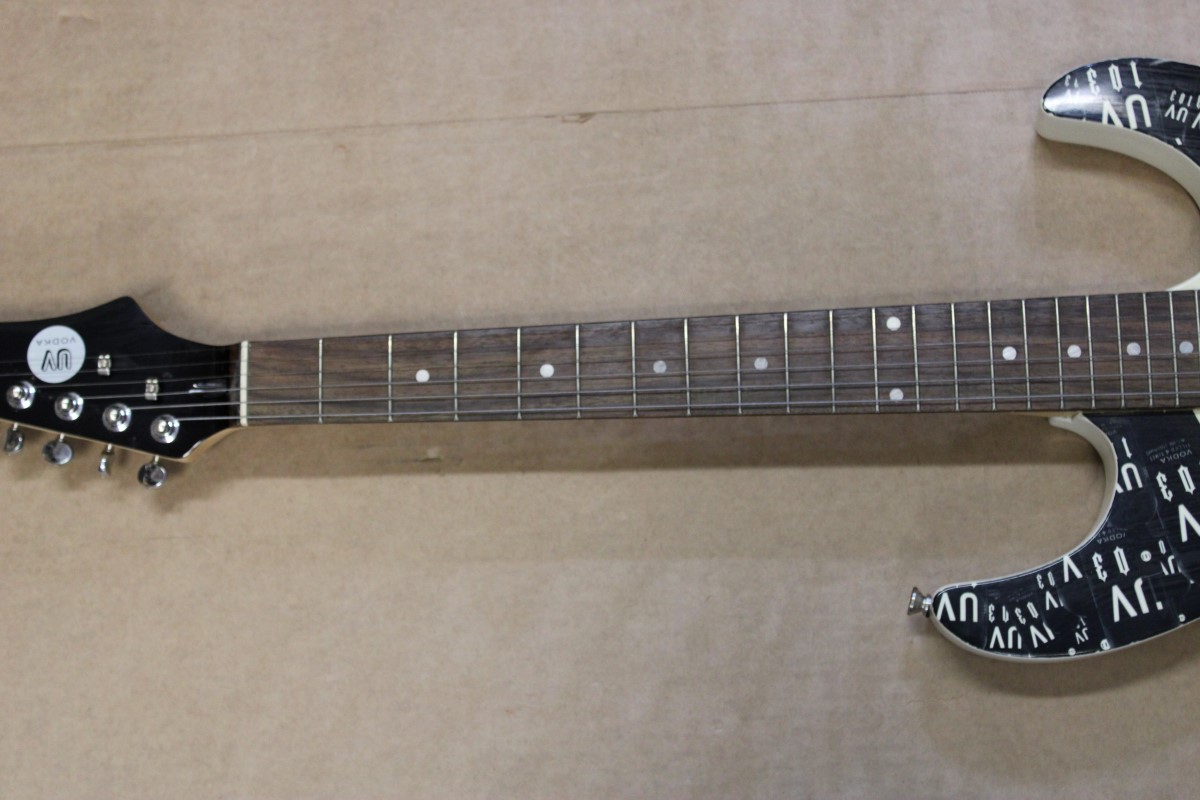 EDGE MARKETING UV VODKA ELECTRIC GUITAR Good Buya