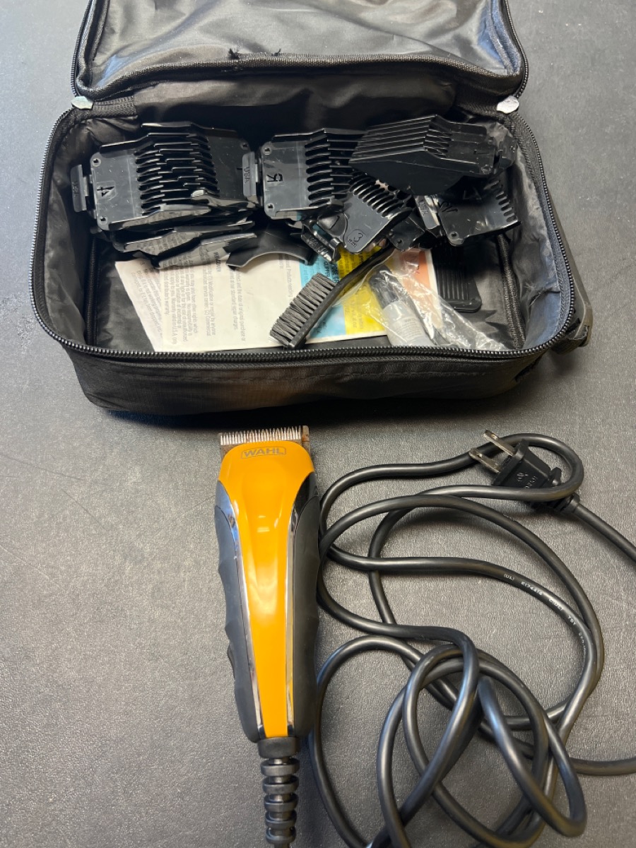 WAHL DELUXE CLIPPER Brand New Buya