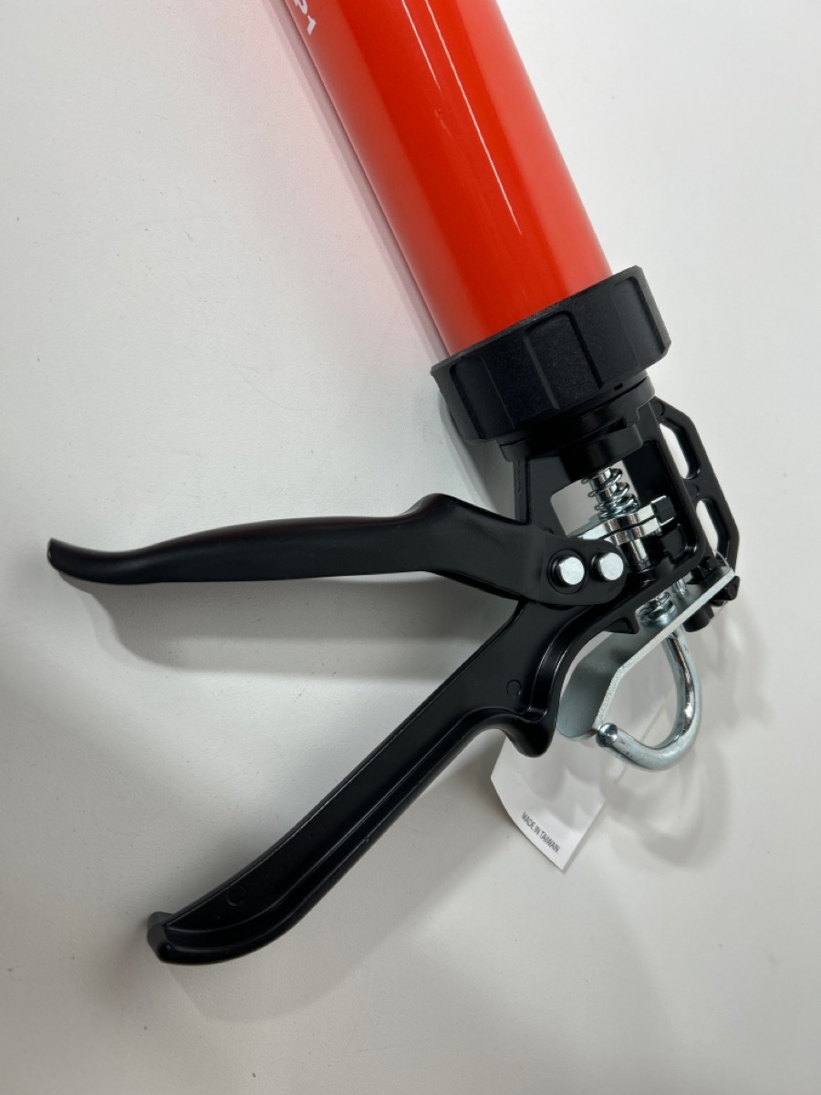 HILTI CS 270P1 CAULKING GUN Like New Buya