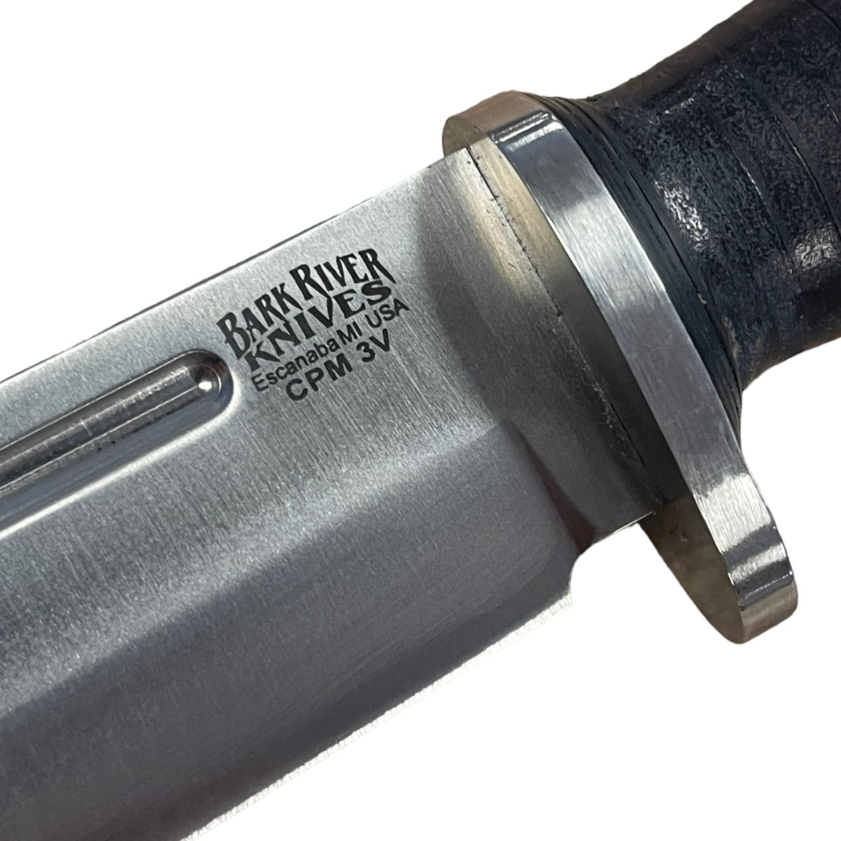 Bark River Knives/Vehement Knives Quartermaster CPM 3V Like New Buya