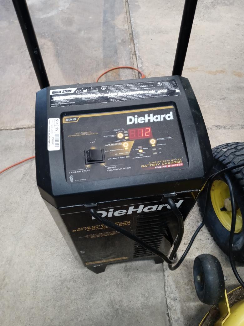DIEHARD GOLD BATTERY CHARGER 2871987 Like New Buya