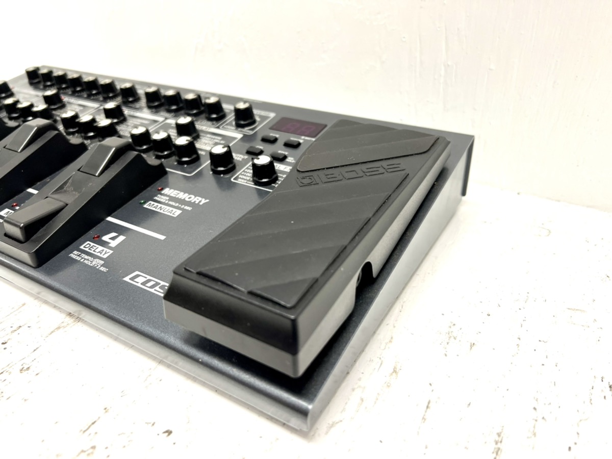 Boss ME80 Guitar Multiple Effects Processor Pedalboard Very Good Buya