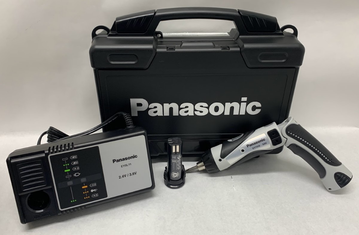 Panasonic EY7410 3.6v Cordless Drill Kit 2 Batteries, Charger, and