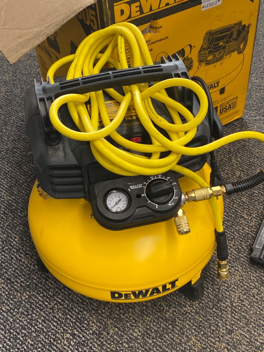 Dewalt Brad Nailer & HeavyDuty Pancake Electric Air Compressor Combo