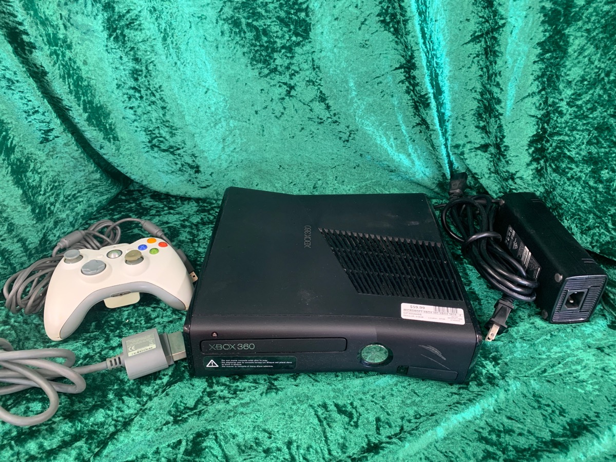 MICROSOFT XBOX 360S 4GB 1439 CONSOLE Very Good HFO