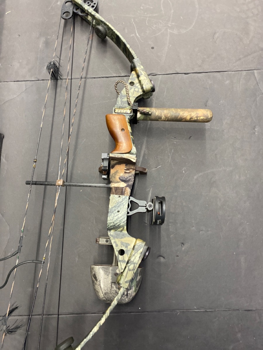 PARKER COMPOUND BOWS HUNTERMAG Very Good HFO