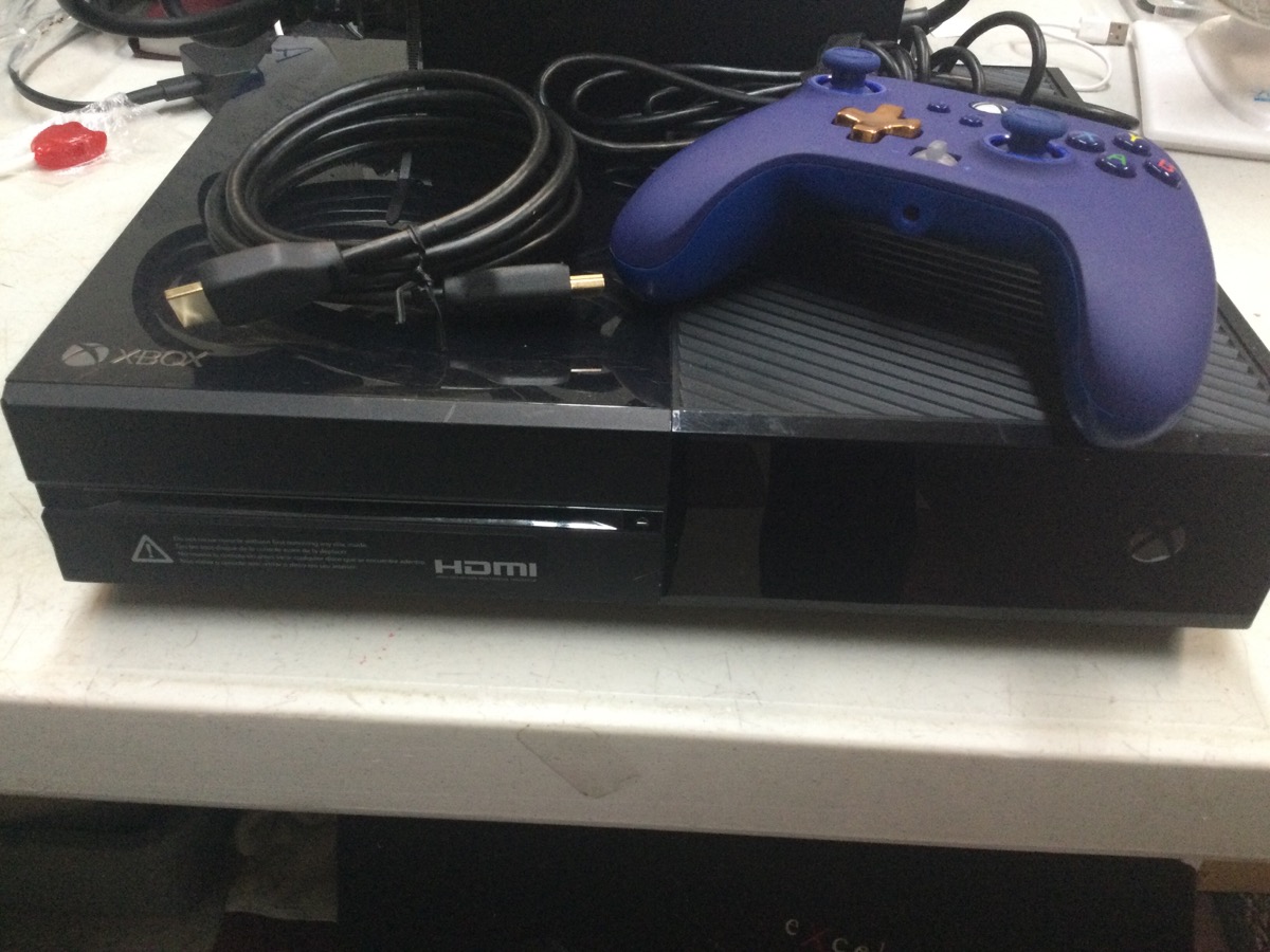 MICROSOFT XBOX ONE CONSOLE 500GB 1540 Good Buya