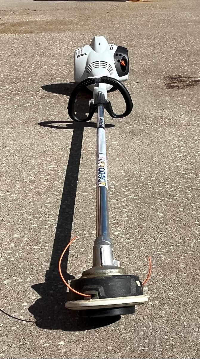 STIHL FS 56 RC Lawn Edger 27.2cc Gas Powered Good Heartland