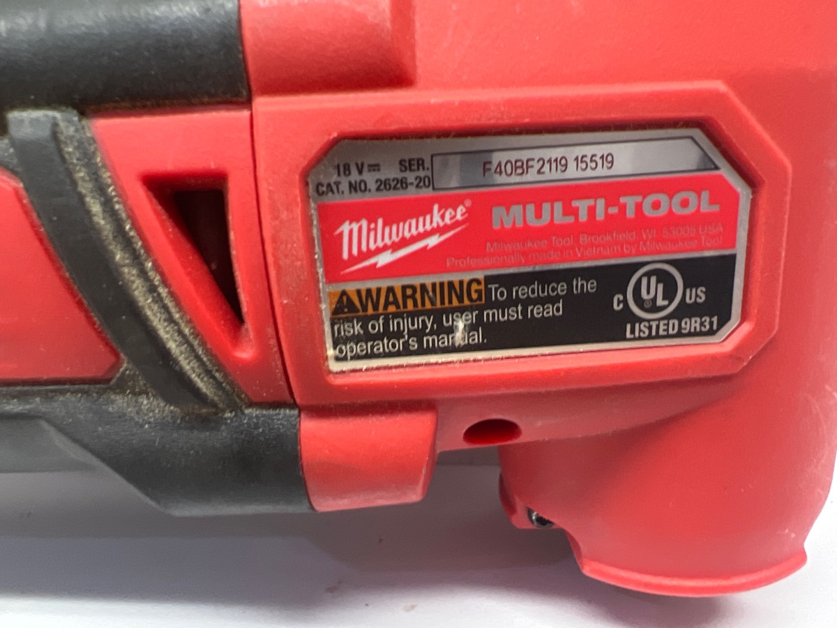 MILWAUKEE TOOLS OSCILLATING MULTI-TOOL 2626-20 Very Good | Buya