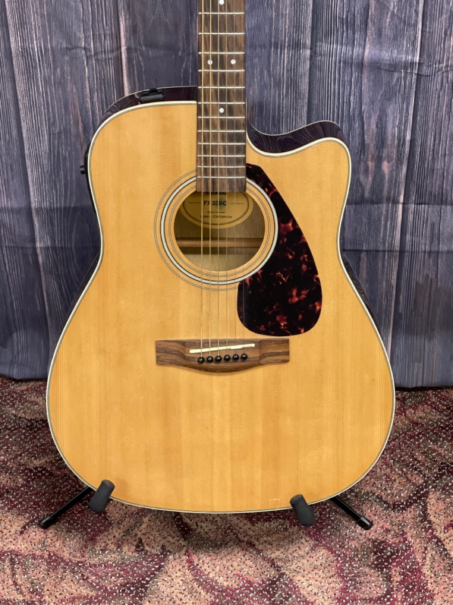 YAMAHA FX335C ACOUSTIC ELECTRIC GUITAR Acceptable Buya