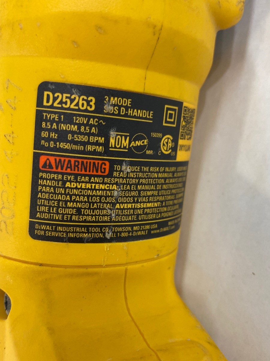 DEWALT D25263 CORDED 19/16" ROTARY HAMMER Good Buya