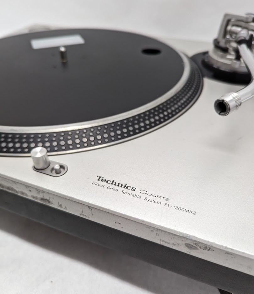 Technics SL1200MK2 Quartz Direct Drive Turntable System Good Buya