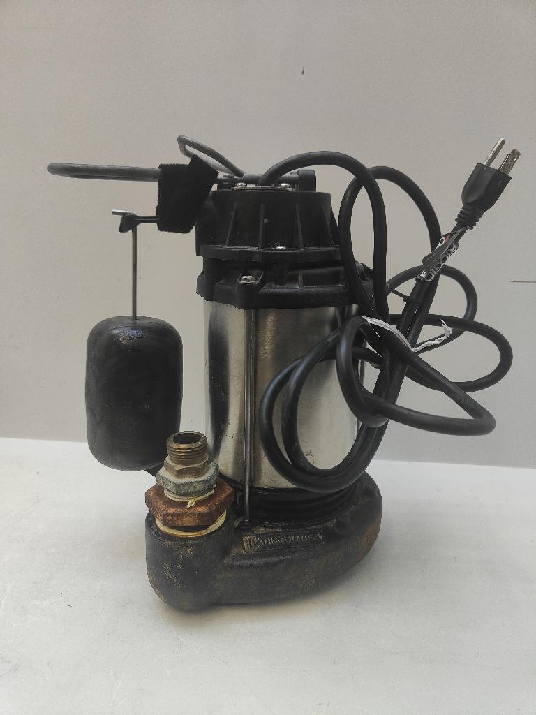 RIDGID SP500 1/2 HP Submersible Dual Suction Sump Pump Stainless