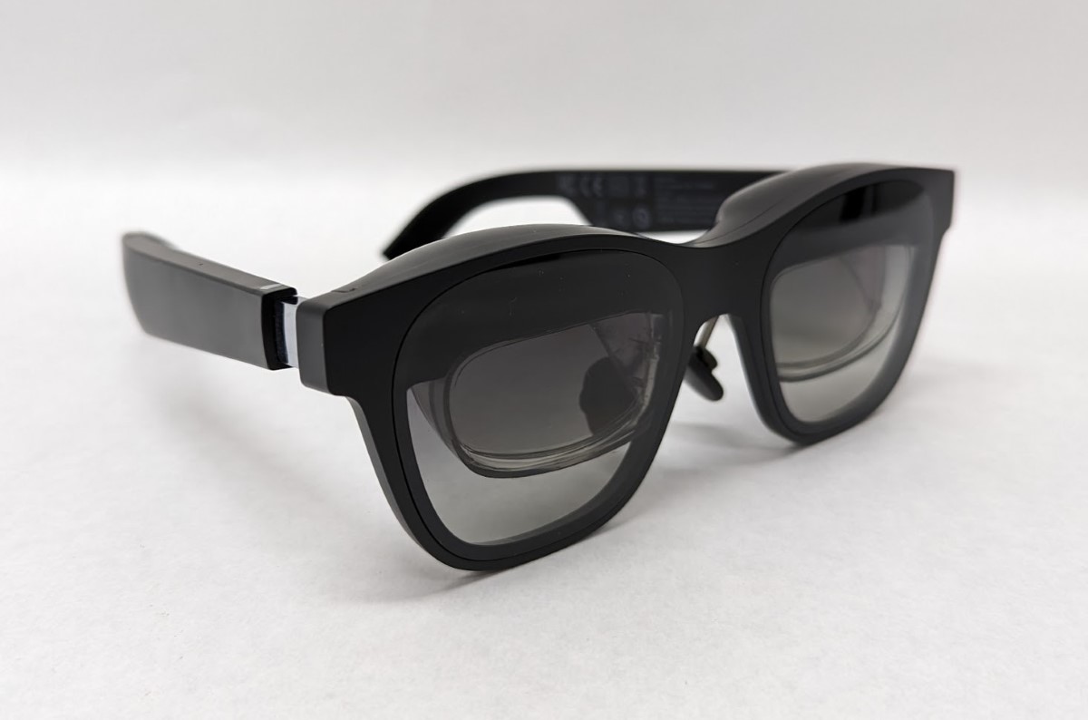 XREAL Air (nreal air) AR VR Smart Glasses NR7100RGL Very Good