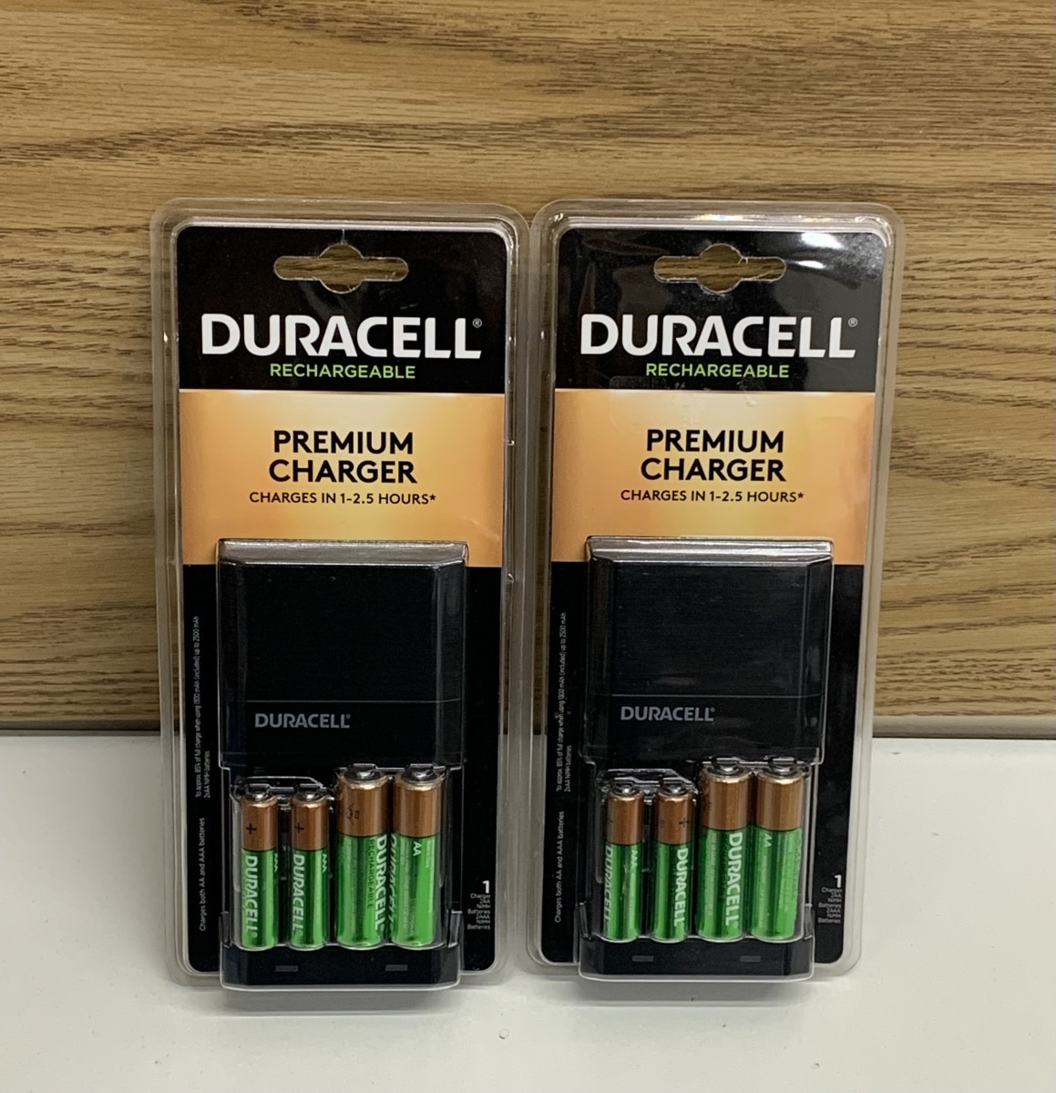 Duracell Duracell Value Charger With 2aa 2aaa Rechargeabl Brand New Buya