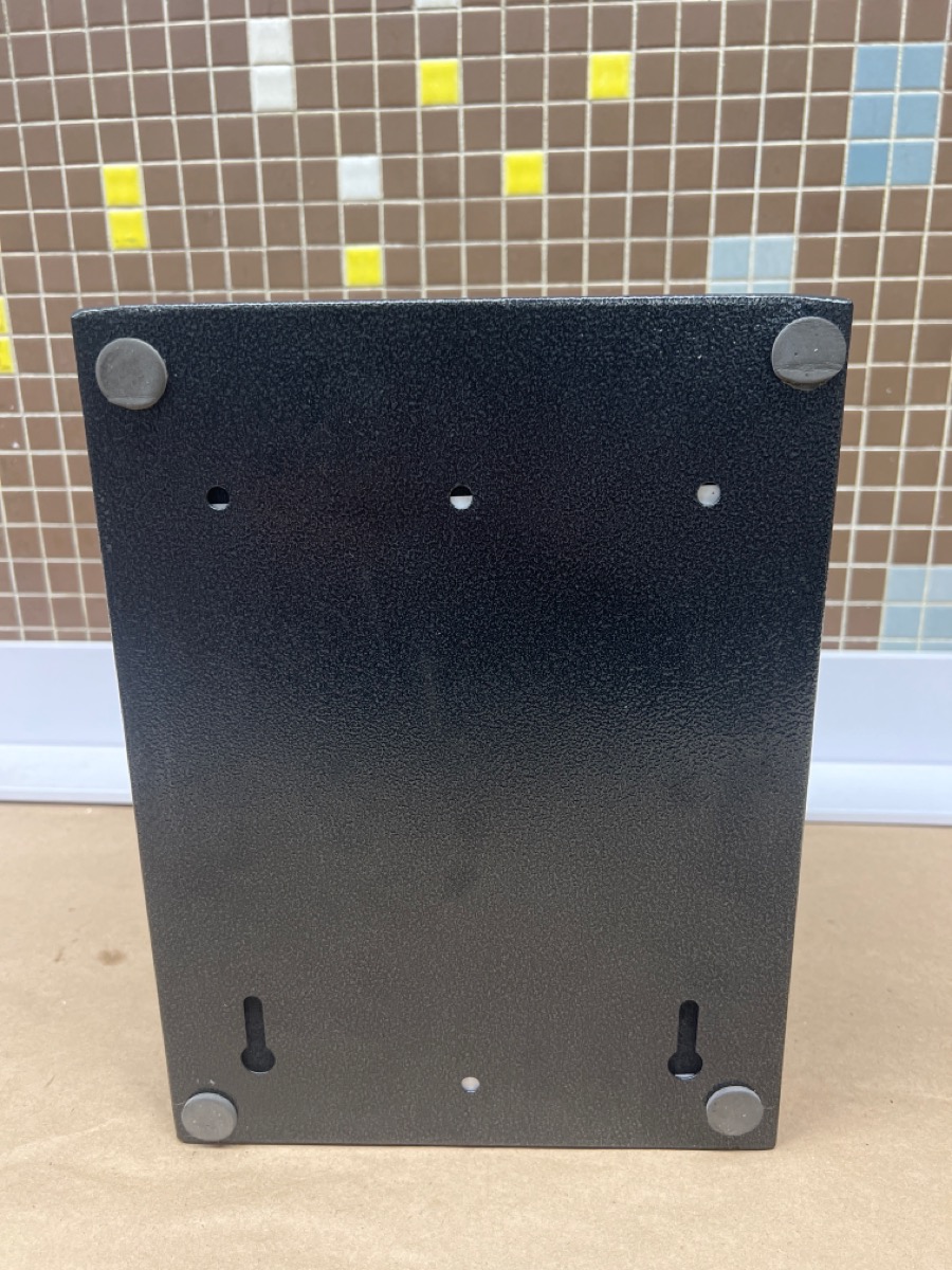 GETTYSBURG SAFE LOCK BOX CODED LOCK BOX FOR PISTOL Like New Buya