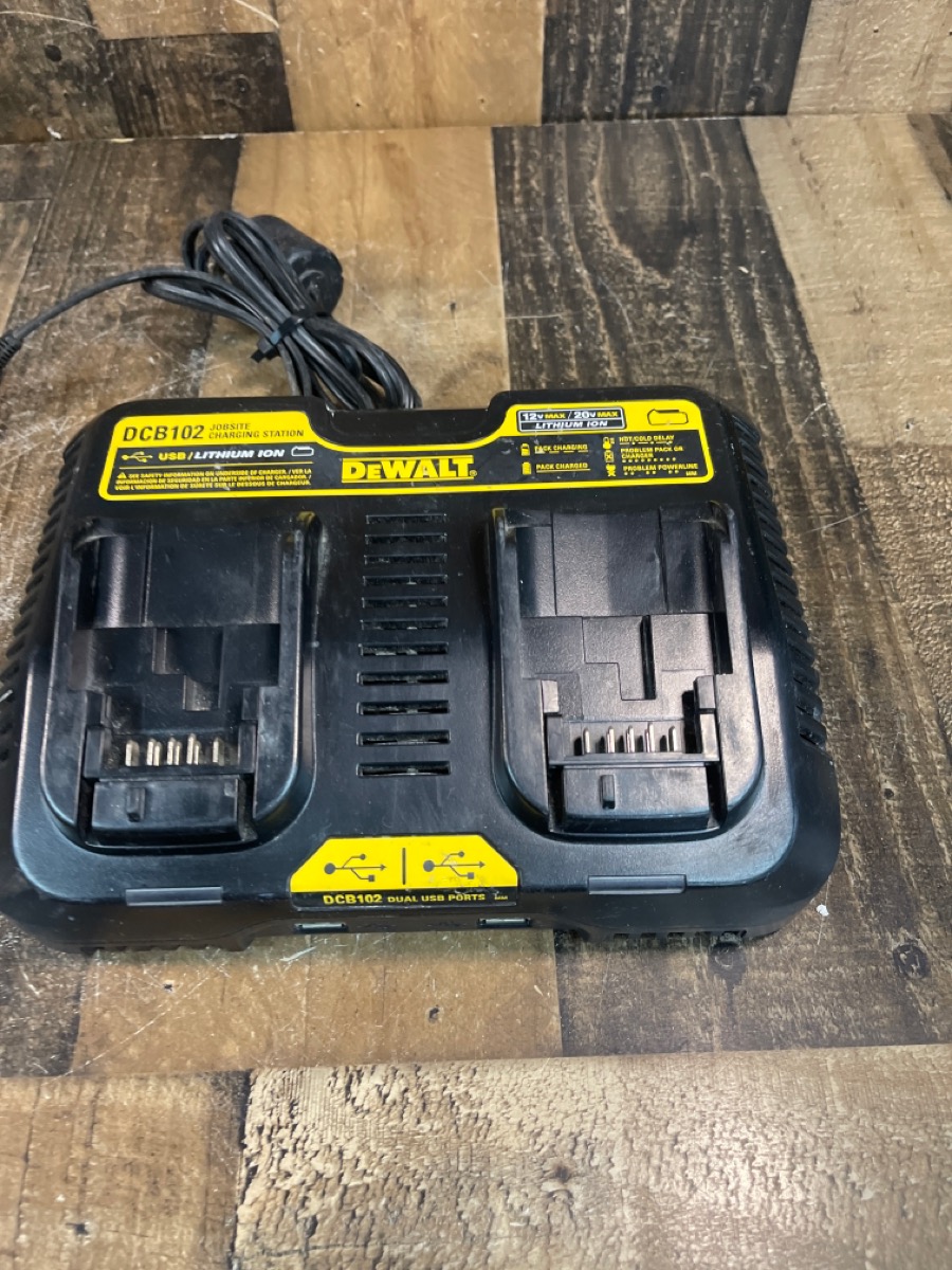 DEWALT DCB102 DUAL BATTERY CHARGER Good Buya