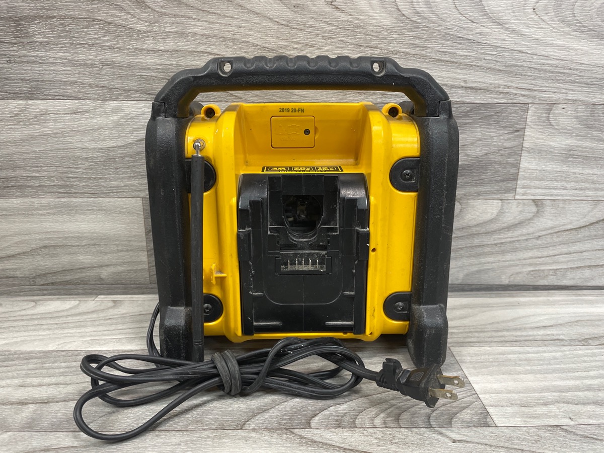 DEWALT DCR018 Good Buya