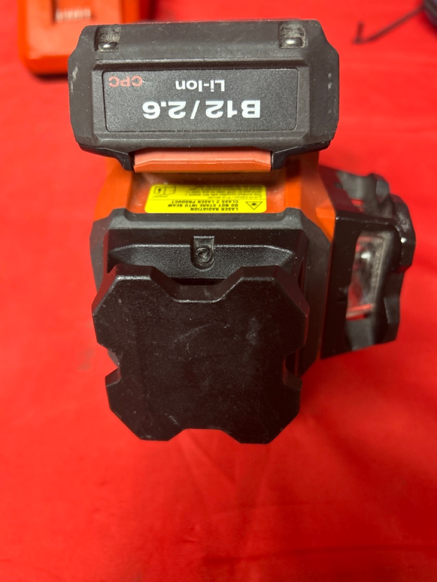 HILTI PM 30MG Multi Green Line Laser Level With Case Good Buya