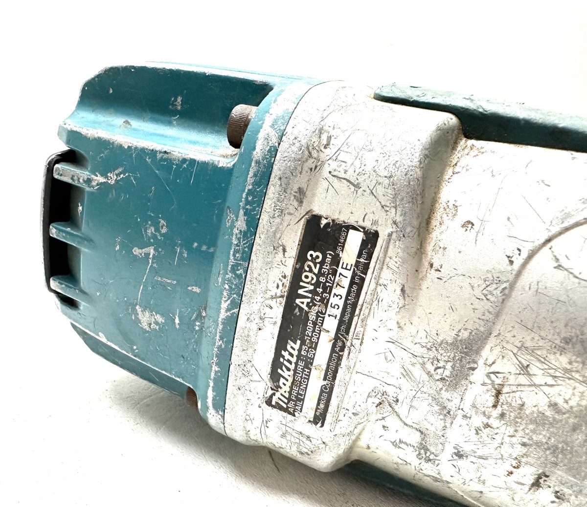 Makita 31/2" 21Degree Full Round Head Framing Nailer AN923 Good