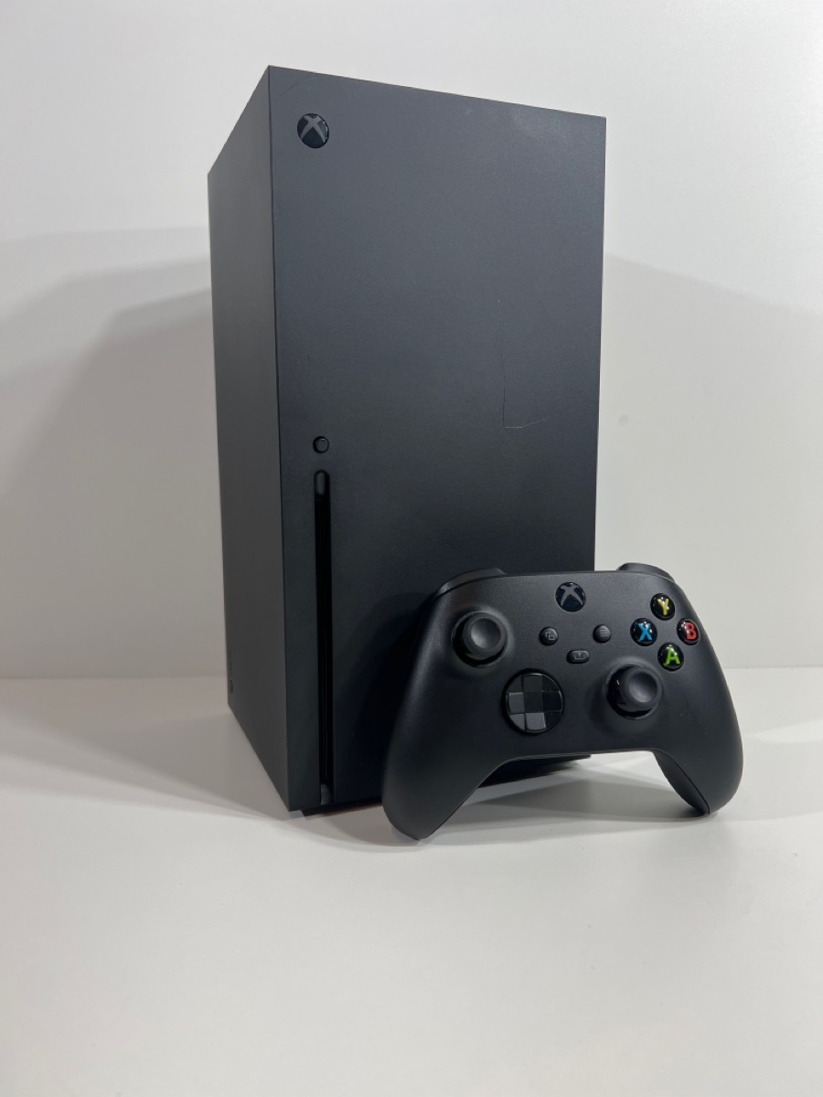 MICROSOFT XBOX X SERIES X. WITH CORDS. WITH CONTROLLER. Good Buya