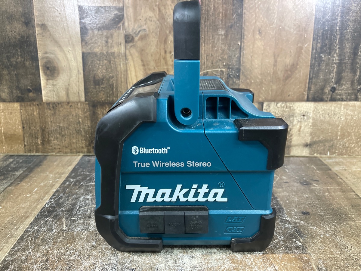 MAKITA XRM11 18V LXT/12V MAX CXT LITHIUMION CORDLESS BLUETOOTH JOB