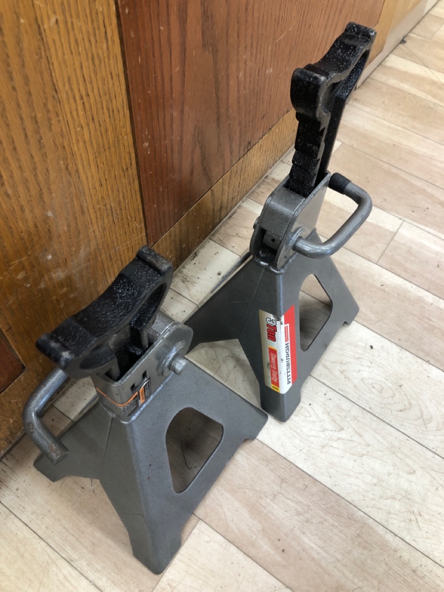 PITTSBURGH AUTOMOTIVE JACK STAND PAIR, 3 TON Good Capitol City Pawn