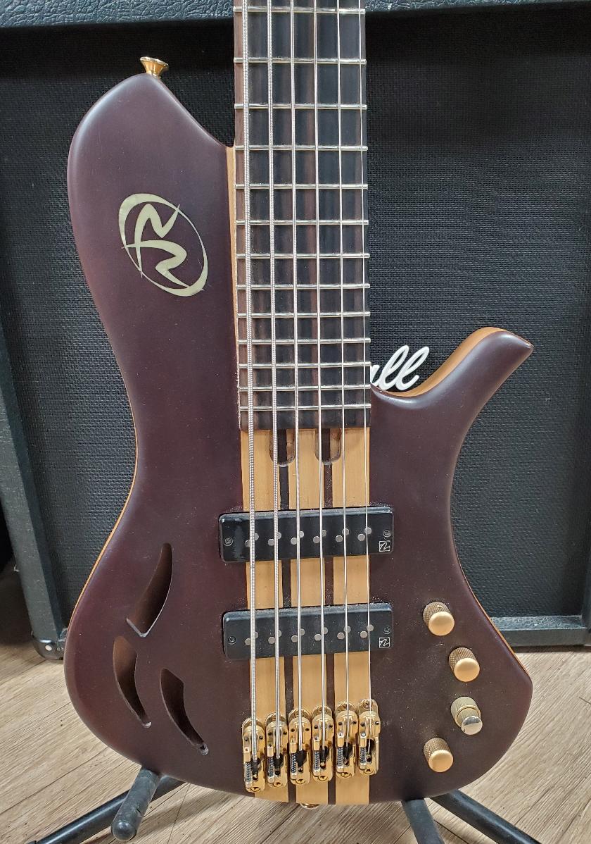 NR GUITARS 6 STRING BASS SUDAH Like New Pawn 1 Spokane WA
