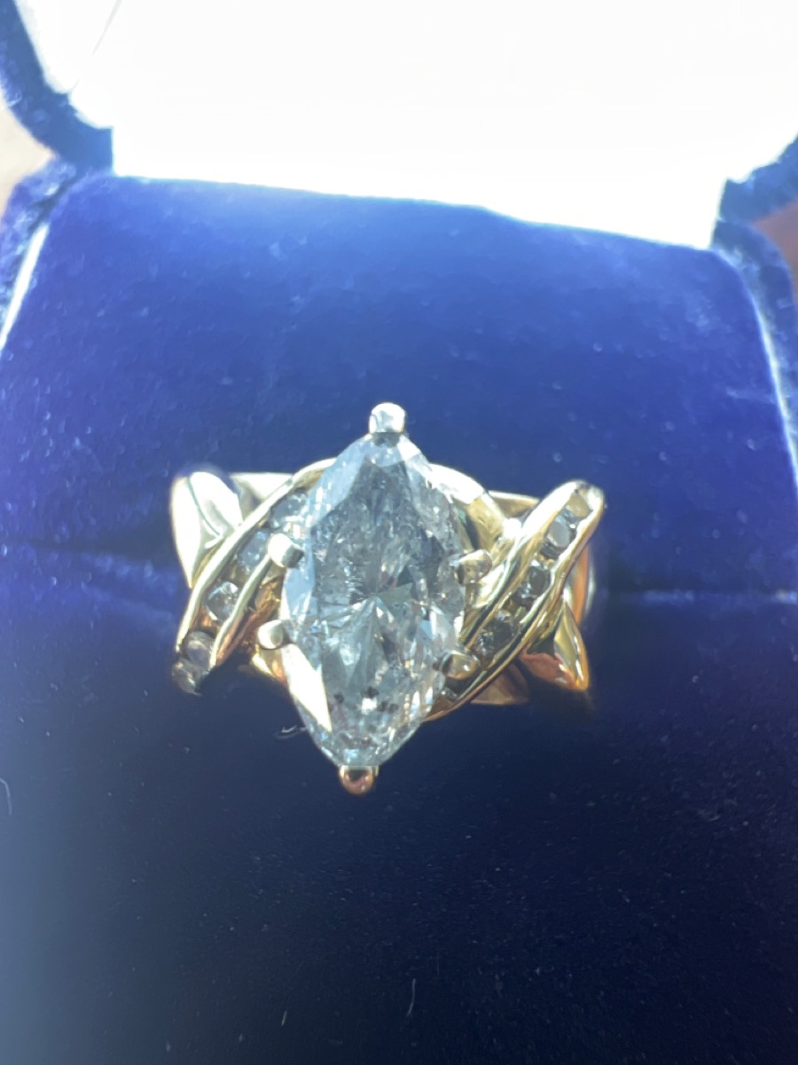 Lady's Diamond Wedding Band 11 Diamonds 1.55 Carat T.W. 10K Yello