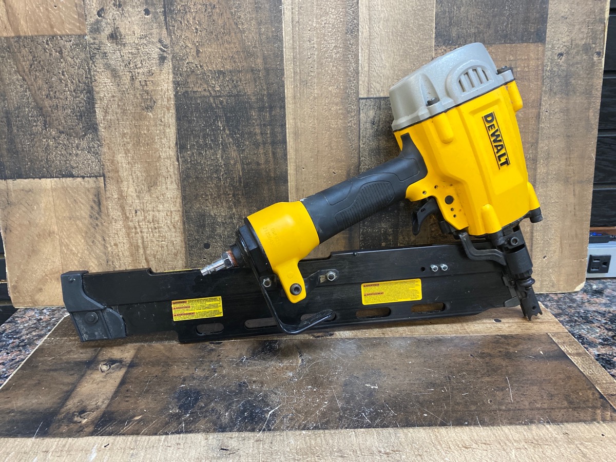 DEWALT DWF83PL PNEUMATIC FRAMING NAILER Very Good Buya