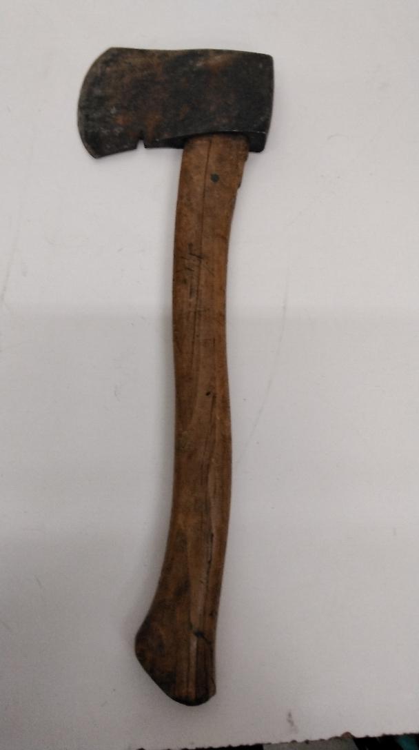 WOODEN HATCHET Good Buya
