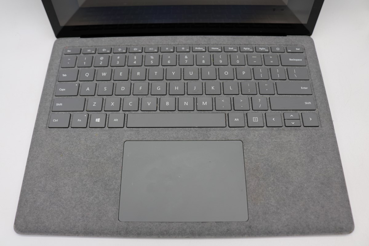 MICROSOFT SURFACE LAPTOP 1867 8GB RAM 128GB HD WIN 11 13.5