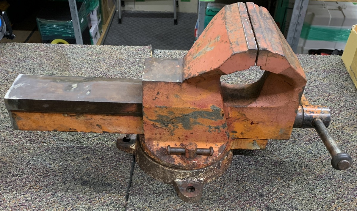 Sambre Meuse 6" TableTop Bench Vise Good Pawn Central Iowa Illinois