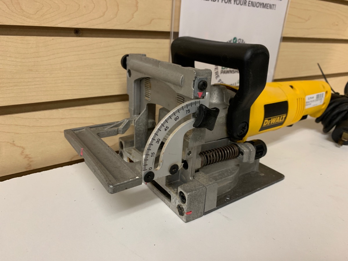 DEWALT PLATE JOINER DW682 Very Good Buya