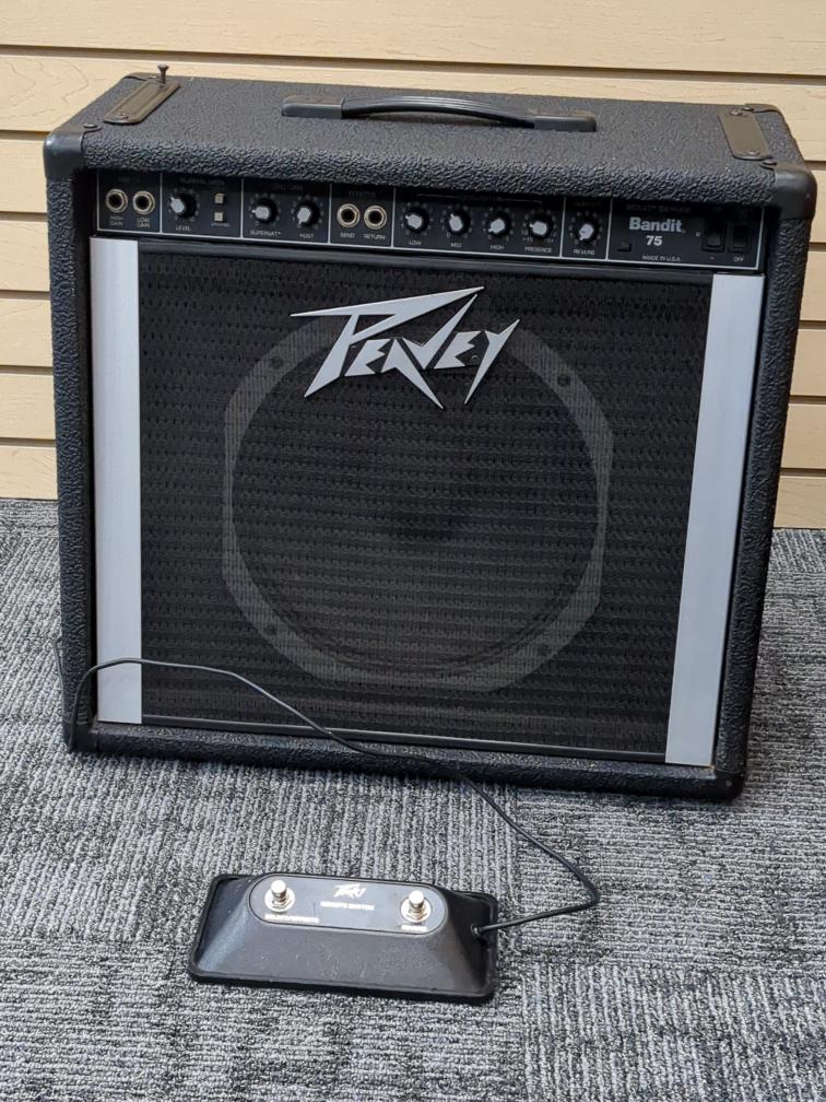 PEAVEY BANDIT 75 SOLO GUITAR AMP Good Greenbacks Ontario