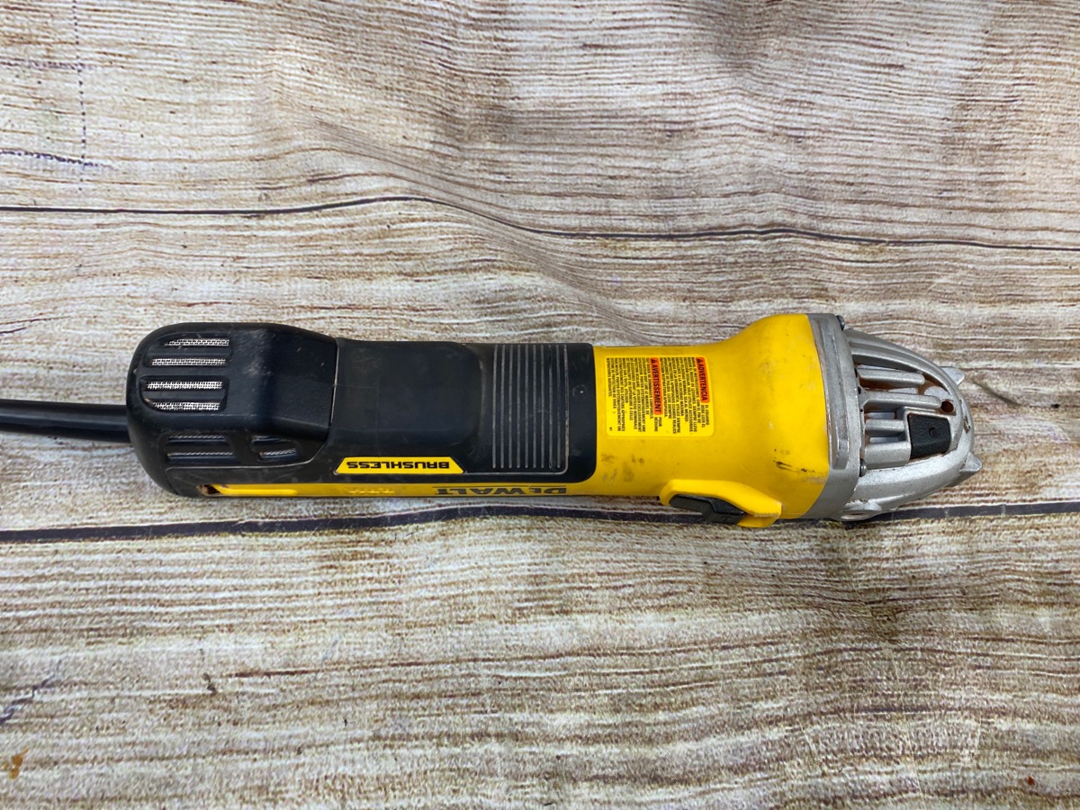 DEWALT DWE46202 5