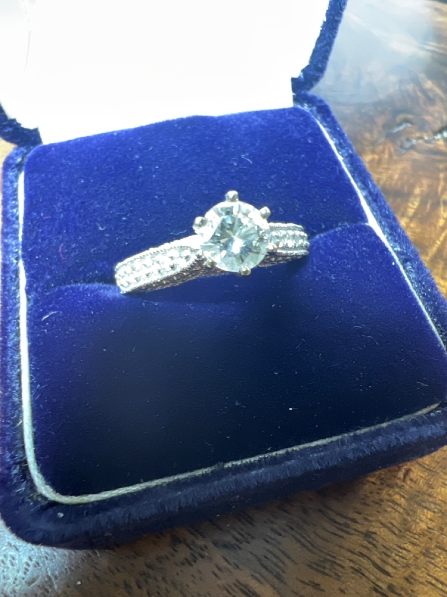 Lady's Diamond Solitaire Ring 76 Diamonds 1.40 Carat T.W. 14K Whi
