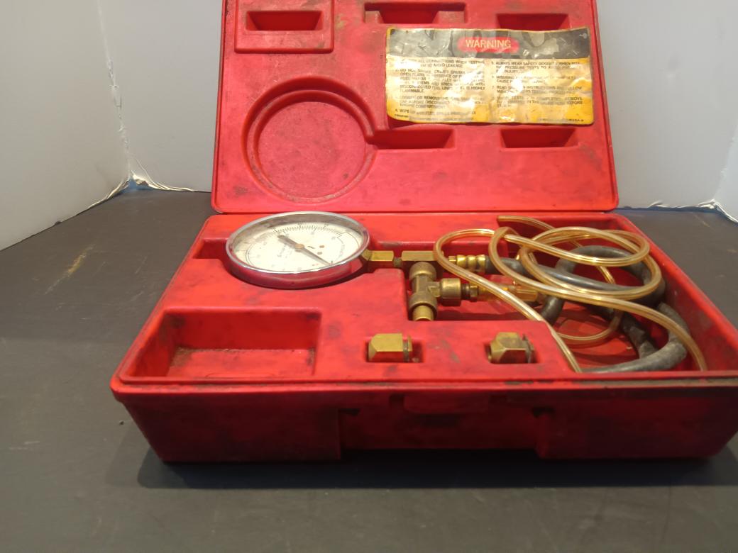 SNAPON FUEL PRESSURE GAGE Like New HFO