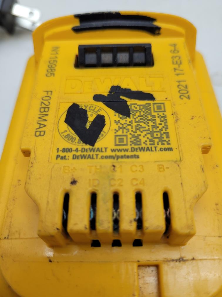 DeWalt DCB203 & DCB112 20V XR 2.0Ah Battery & Charger Combo 20V MAX Li