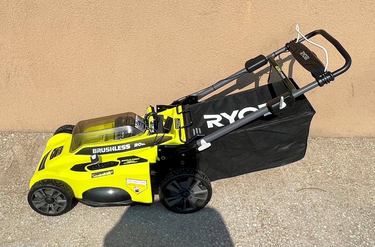 Ryobi RY401011VNM Lawn Mower Electric Liion Powered Includes